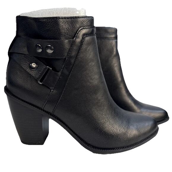 Bar III Shoes - Bar III Dove Womens Black Faux‎ Leather Block Heel Ankle Booties Boots 7.5 NIB